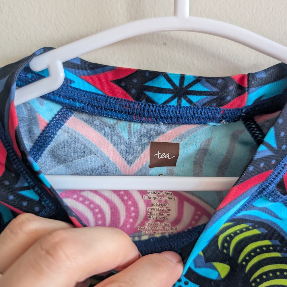 Tea Collection Colorful Kids Swim Rashguard - Picture 2 of 3